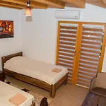Motel Orhideja 3*