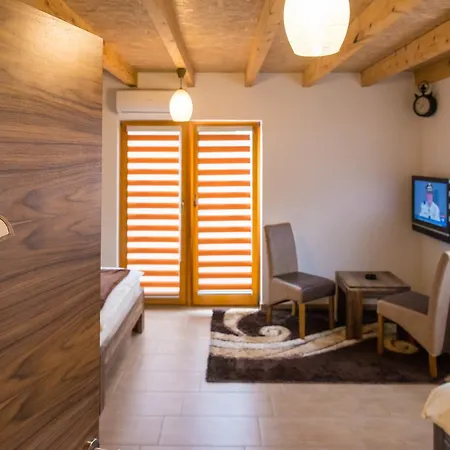 Motel Orhideja 3*